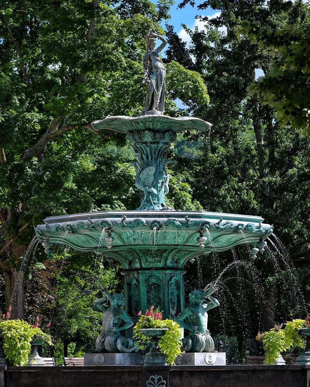The Broadway Fountain